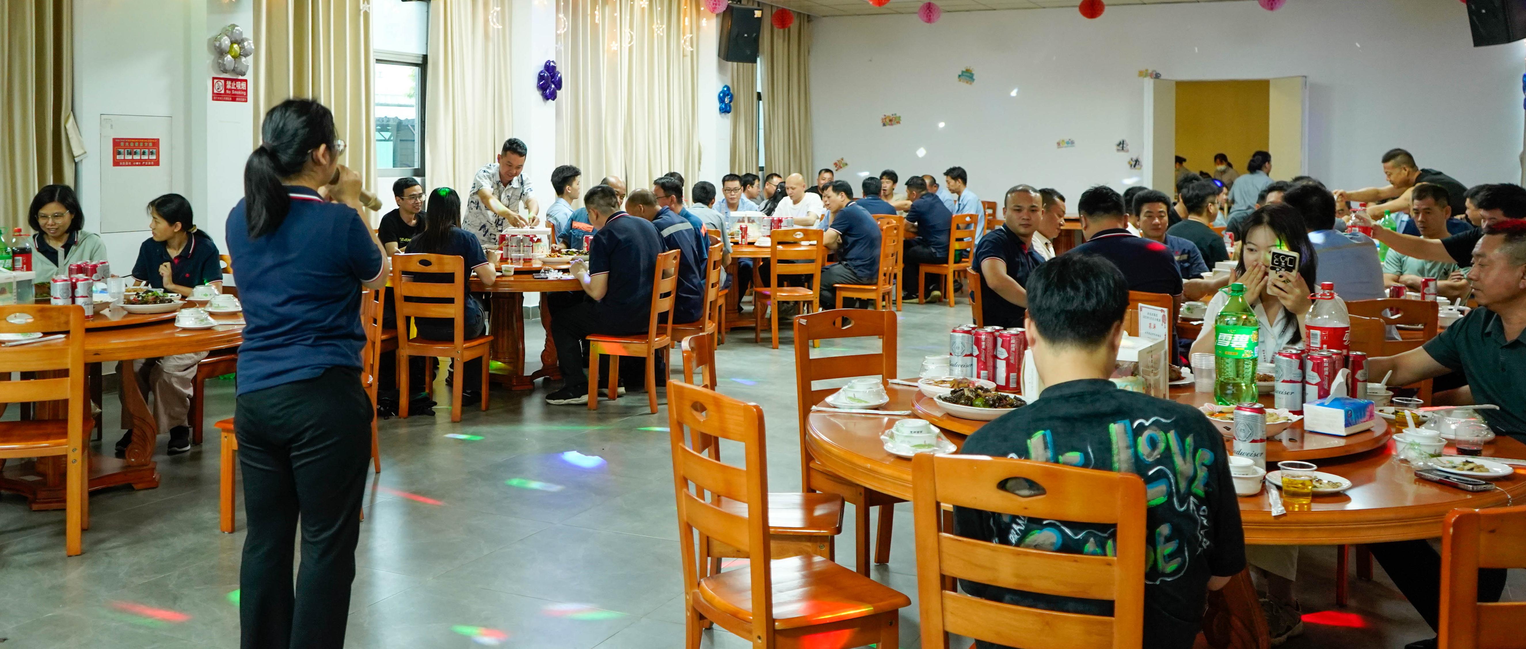 員工生日會(huì) | 巧手納福，溫情共聚